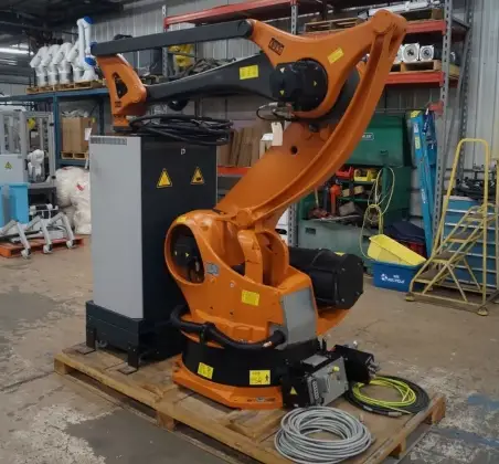 Kuka KR 100-2 PA Palletizer Robot w/ KRC2 Control 1300HRS TESTED W/ WARRANTY