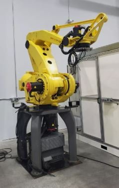 Used FANUC M-410ib/700 Industrial Palletizing Robot With R-30ib Controller