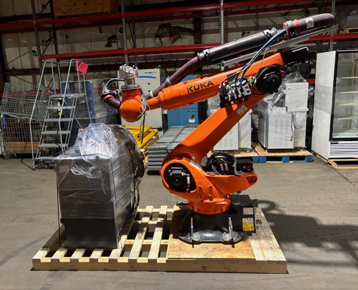 Used Kuka KR 120 R2700-2 / FLR Robot System w/ KR C4 NA UL Cabinet Controller, 2021