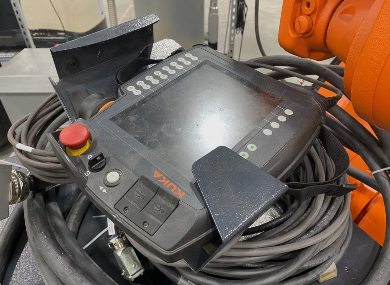 Used Kuka KR 120 R2700-2 / FLR Robot System w/ KR C4 NA UL Cabinet Controller, 2021