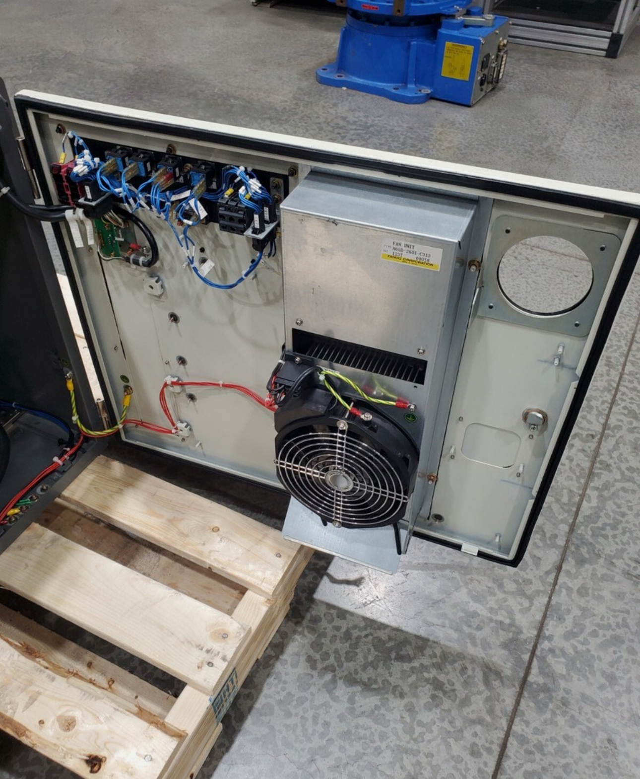 Used FANUC M-20ia Industrial Robot With R-30ib – Complete Robot System