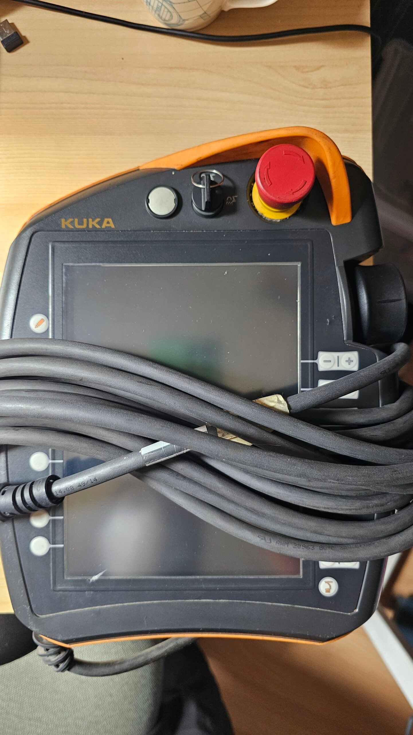 Kuka KR 600 R2830 Robot with KRC4 NA UL Controller + Teach Pendant + Master Tooling SEMD: