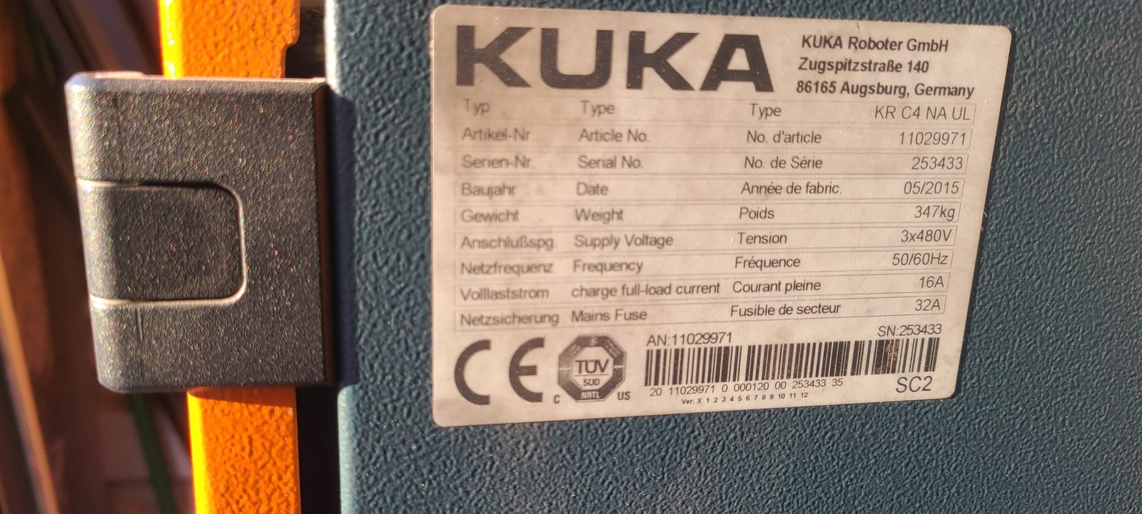 Kuka KR 600 R2830 Robot with KRC4 NA UL Controller + Teach Pendant + Master Tooling SEMD: